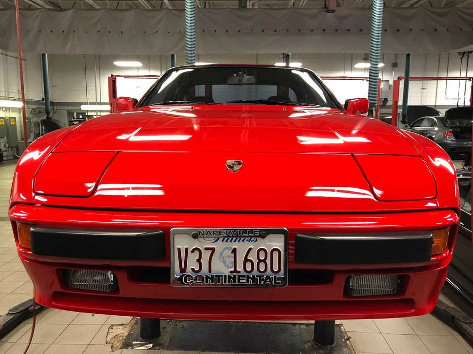 1984 Porsche 944 - Image 14 of 31