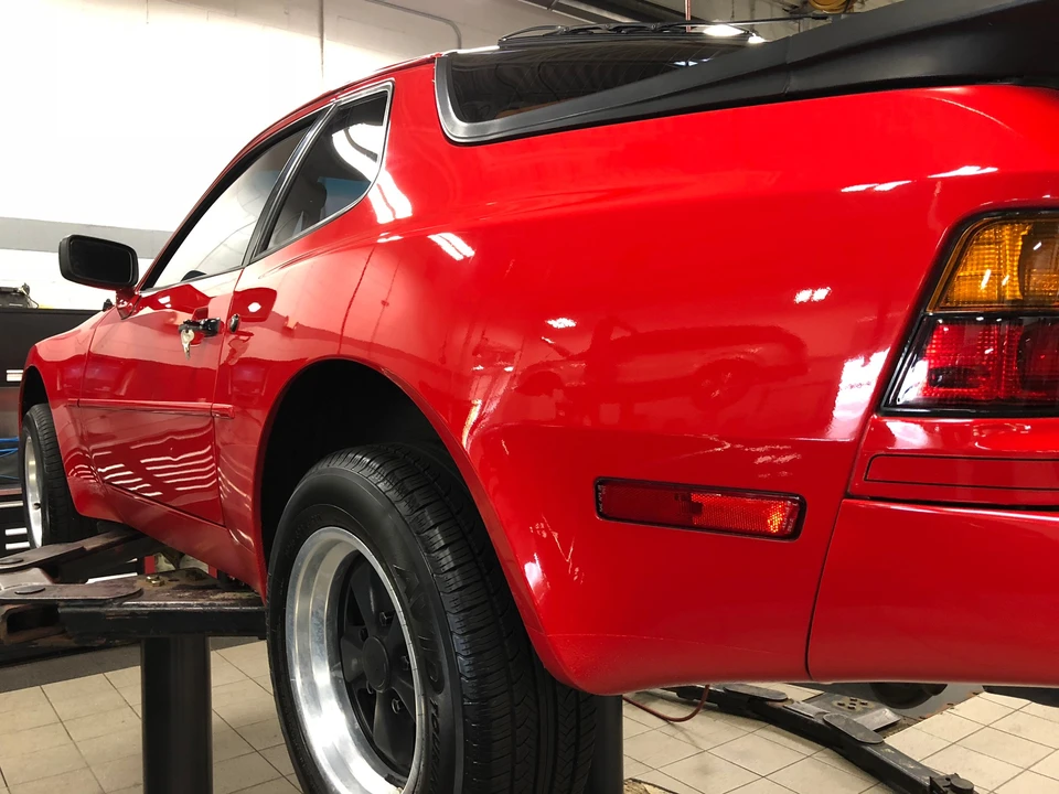 1984 Porsche 944 - Image 15 of 31
