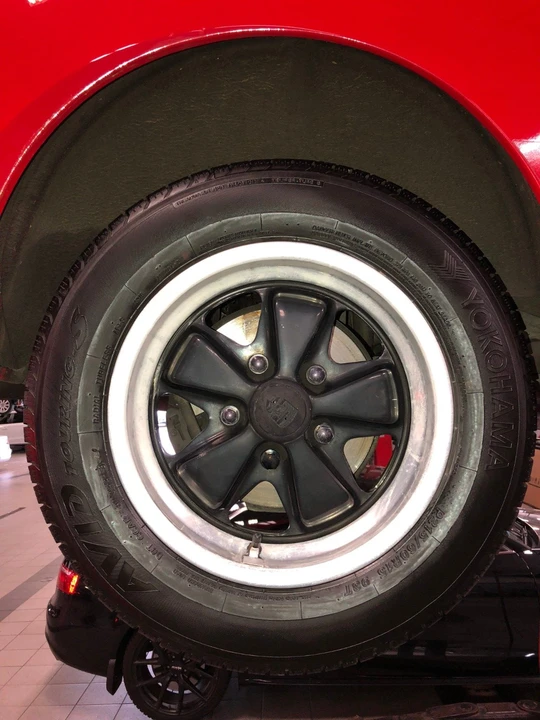 1984 Porsche 944 - Image 30 of 31