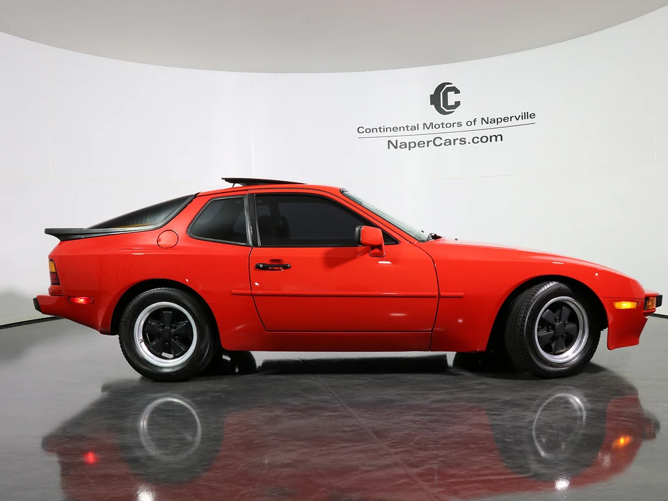 1984 Porsche 944 - Image 6 of 31