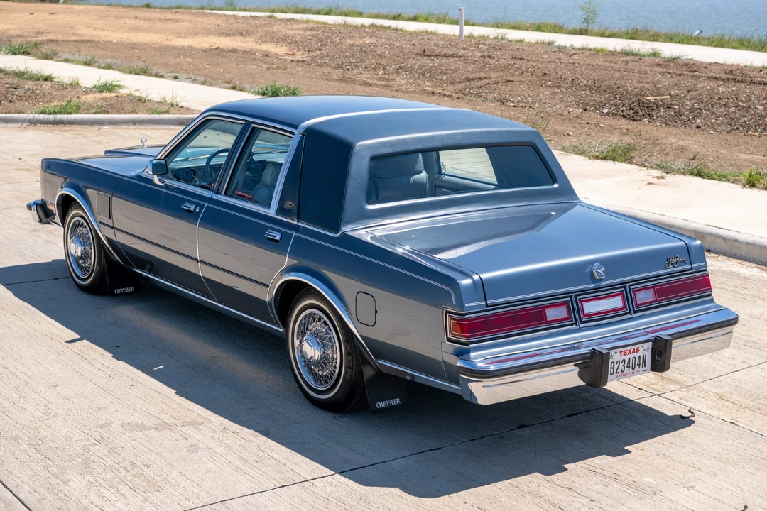 1985 Chrysler New Yorker - Image 7 of 31