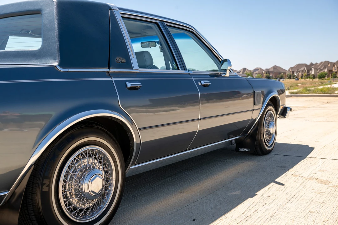 1985 Chrysler New Yorker - Image 27 of 31