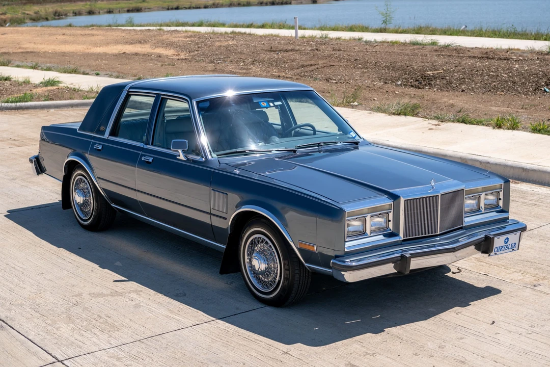 1985 Chrysler New Yorker - Image 3 of 31