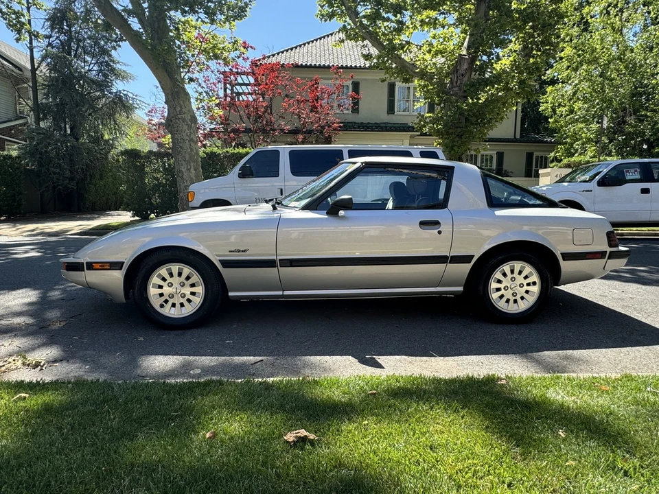 1985 Mazda RX-7 SA & FB - Image 9 of 31
