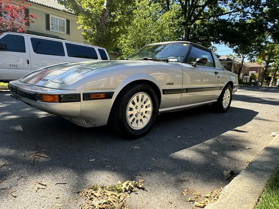 1985 Mazda RX-7 SA & FB - Image 10 of 31