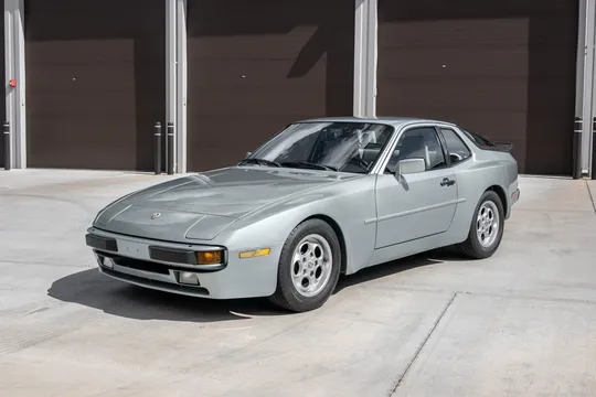 1985 Porsche 944 - Image 2 of 31