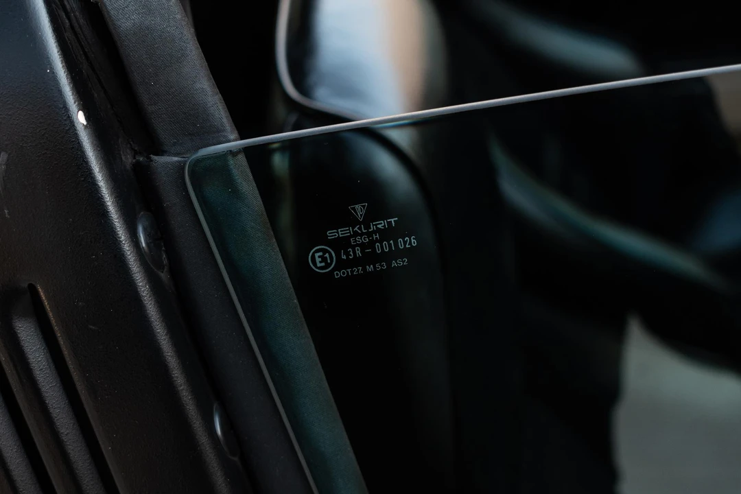 1986 Porsche 911 Carrera 3.2 - Image 24 of 31