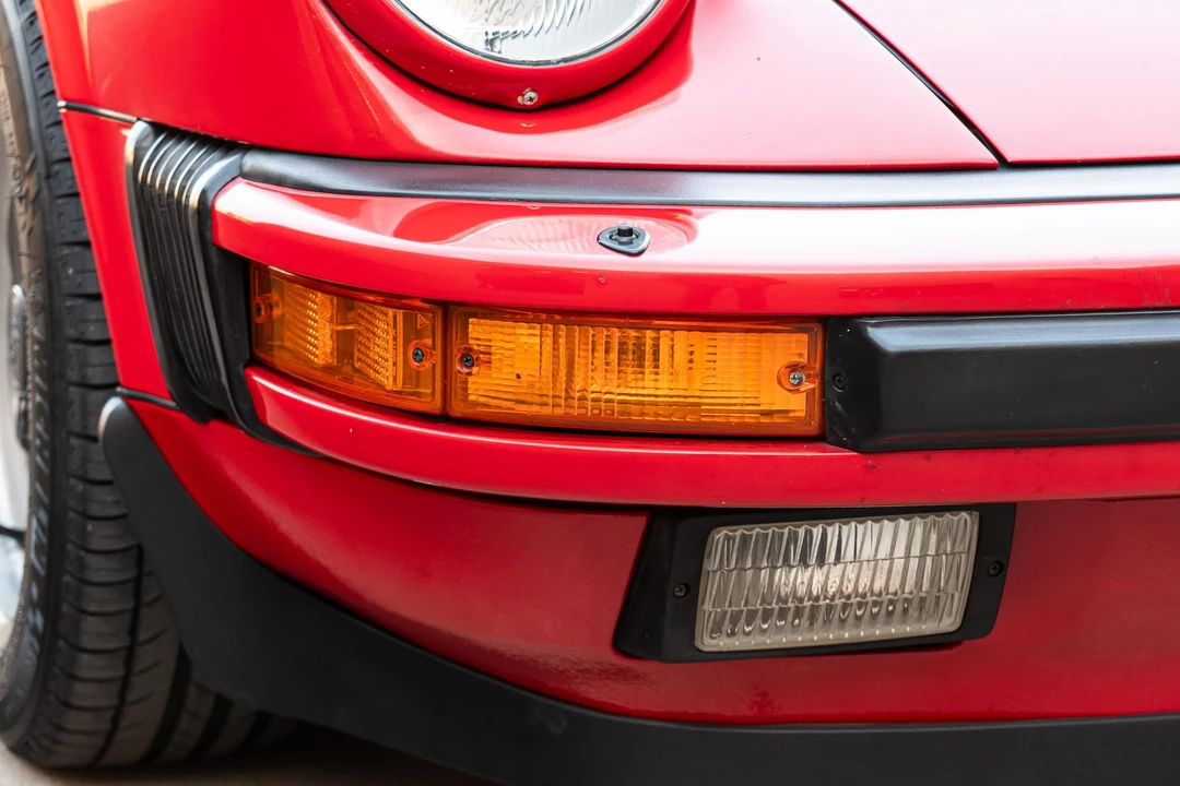 1986 Porsche 911 Carrera 3.2 - Image 14 of 31