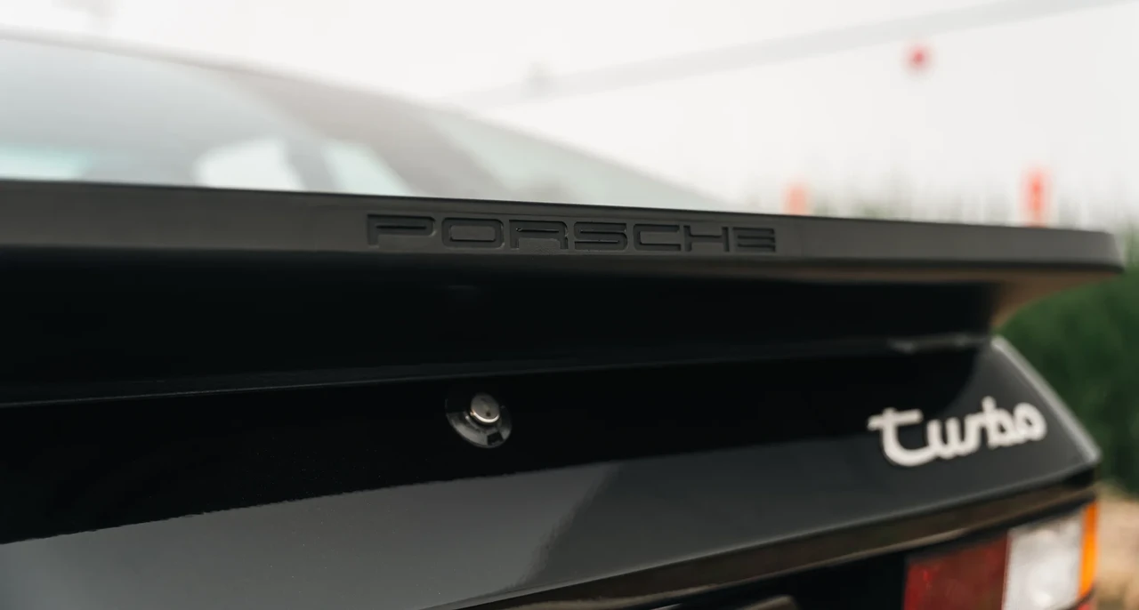 1986 Porsche 944 Turbo - Image 27 of 31