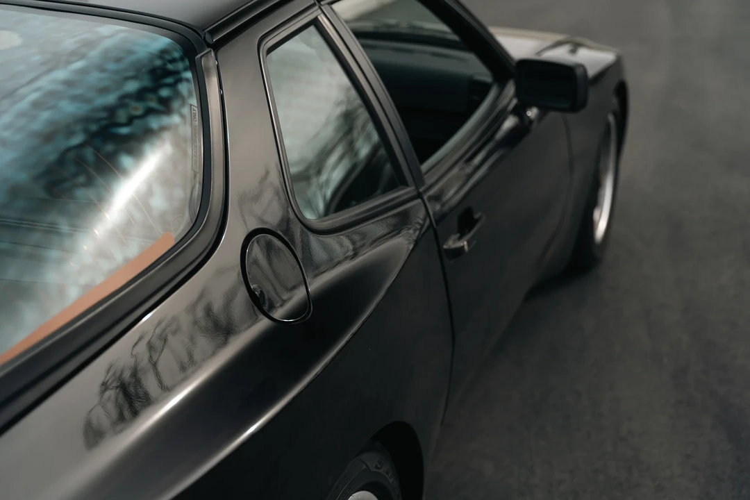 1986 Porsche 944 Turbo - Image 28 of 31