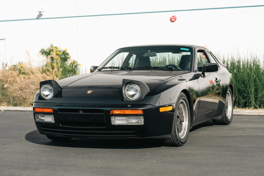 1986 Porsche 944 Turbo - Image 7 of 31