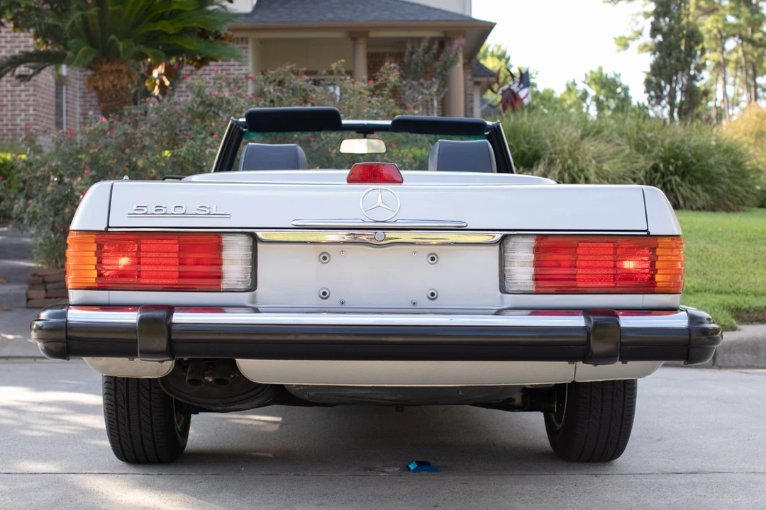 1987 Mercedes-Benz R107 SL-Class - Image 15 of 31