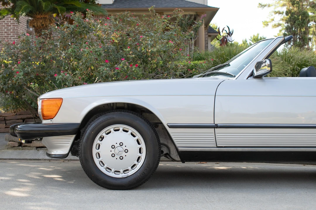 1987 Mercedes-Benz R107 SL-Class - Image 21 of 31