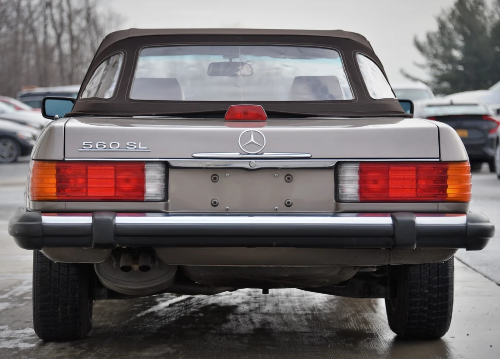 1987 Mercedes-Benz R107 SL-Class - Image 11 of 31