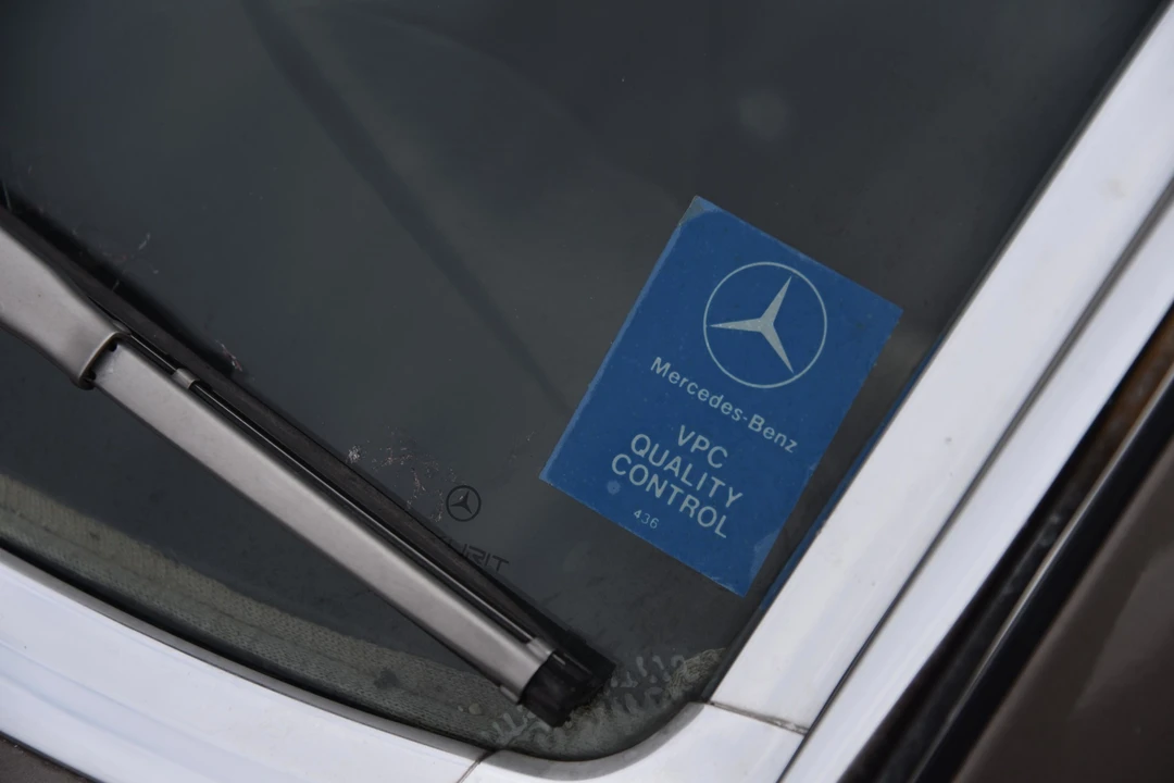 1987 Mercedes-Benz R107 SL-Class - Image 22 of 31