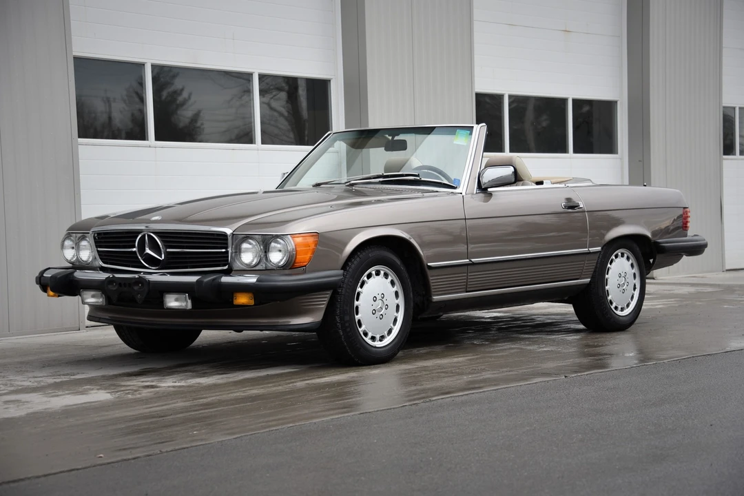 1987 Mercedes-Benz R107 SL-Class - Image 2 of 31