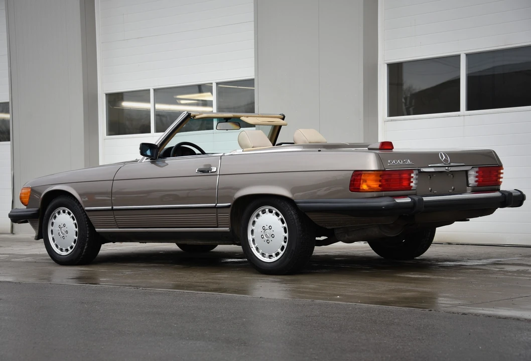 1987 Mercedes-Benz R107 SL-Class - Image 4 of 31