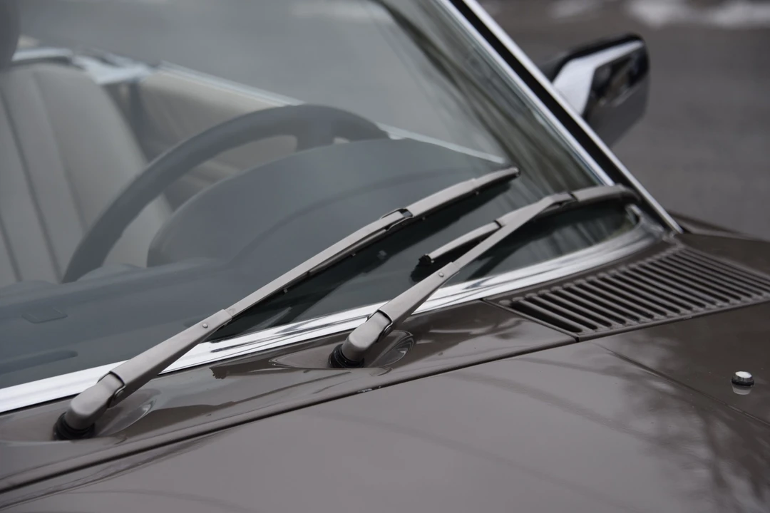 1987 Mercedes-Benz R107 SL-Class - Image 16 of 31
