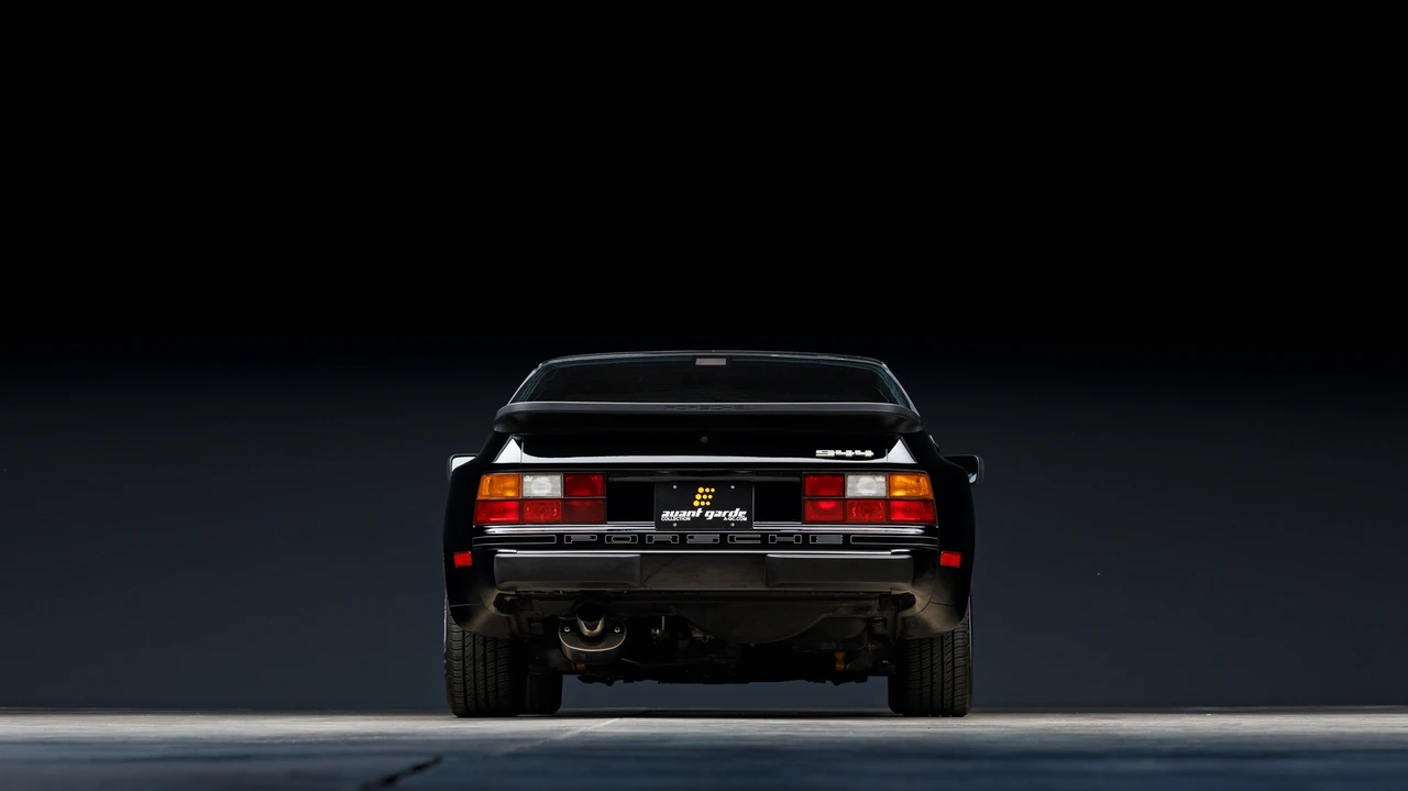 1987 Porsche 944 - Image 18 of 31