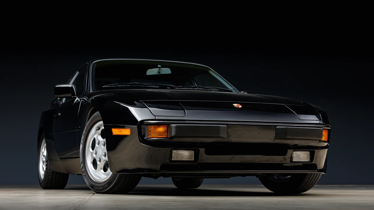 1987 Porsche 944 - Image 3 of 31