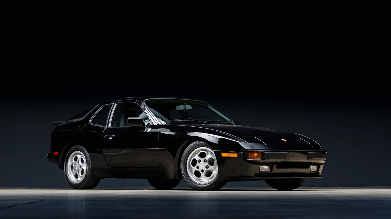 1987 Porsche 944 - Image 5 of 31