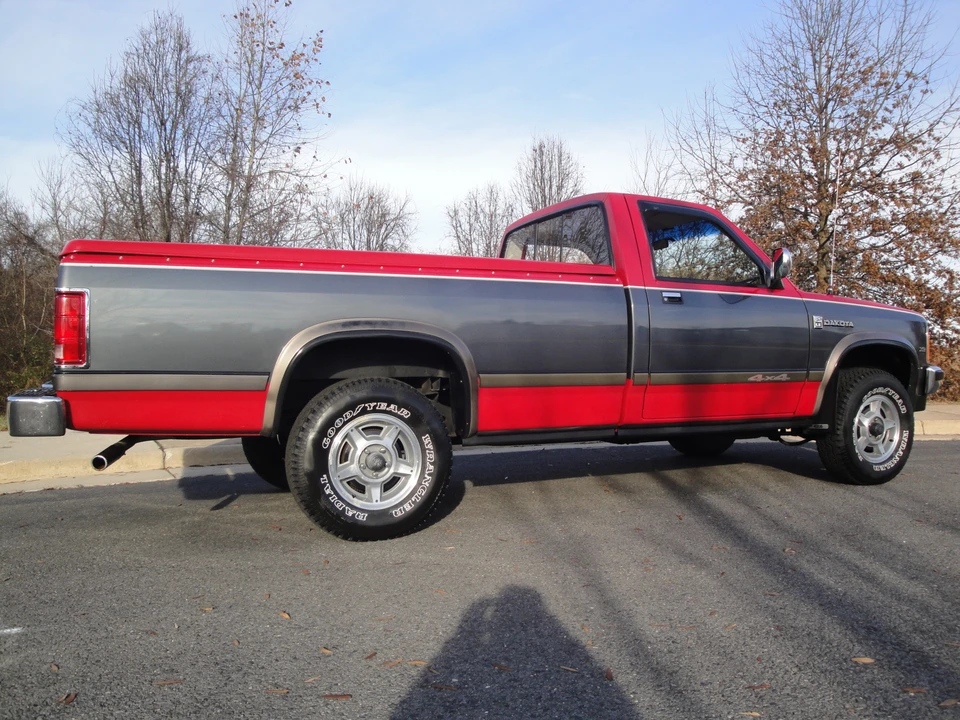 1988 Dodge Dakota 1st Gen - Image 23 of 31