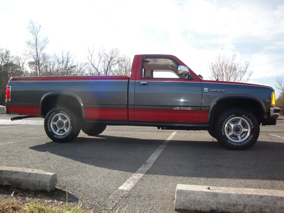 1988 Dodge Dakota 1st Gen - Image 24 of 31