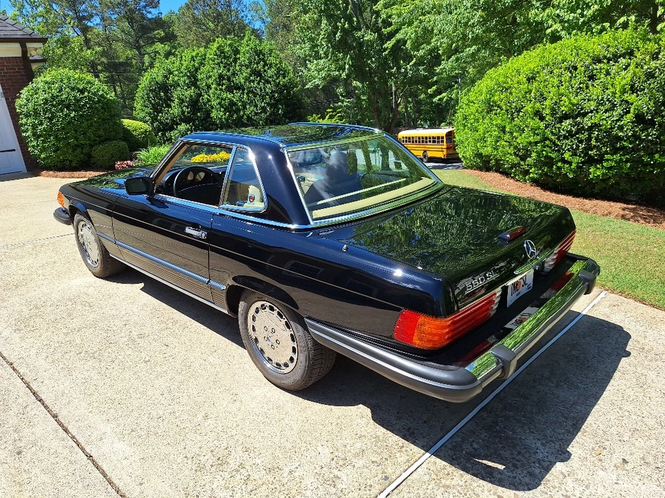1988 Mercedes-Benz R107 SL-Class - Image 18 of 31