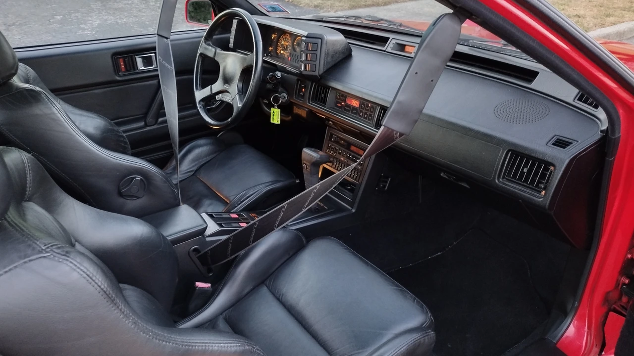 1988 Mitsubishi Starion - Image 18 of 29