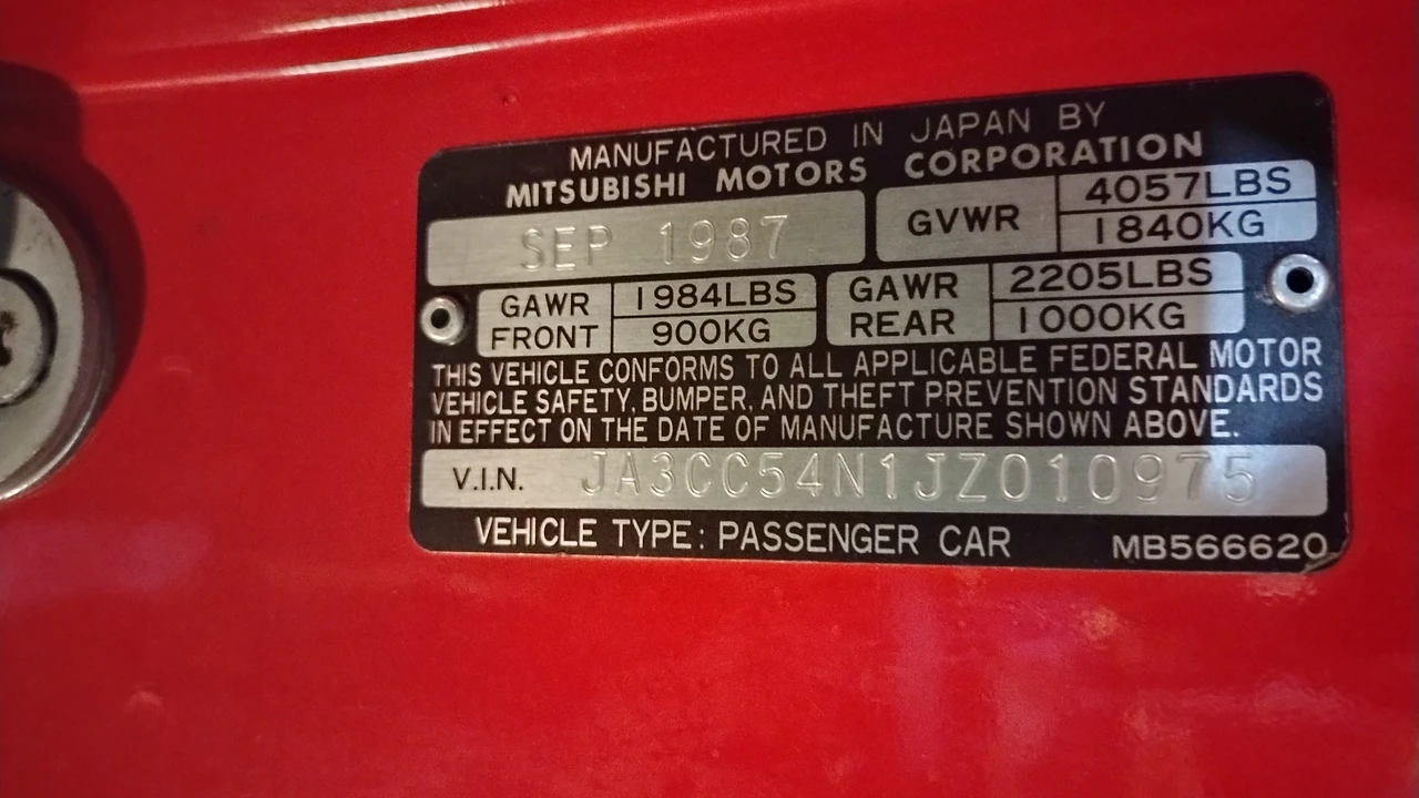 1988 Mitsubishi Starion - Image 27 of 29