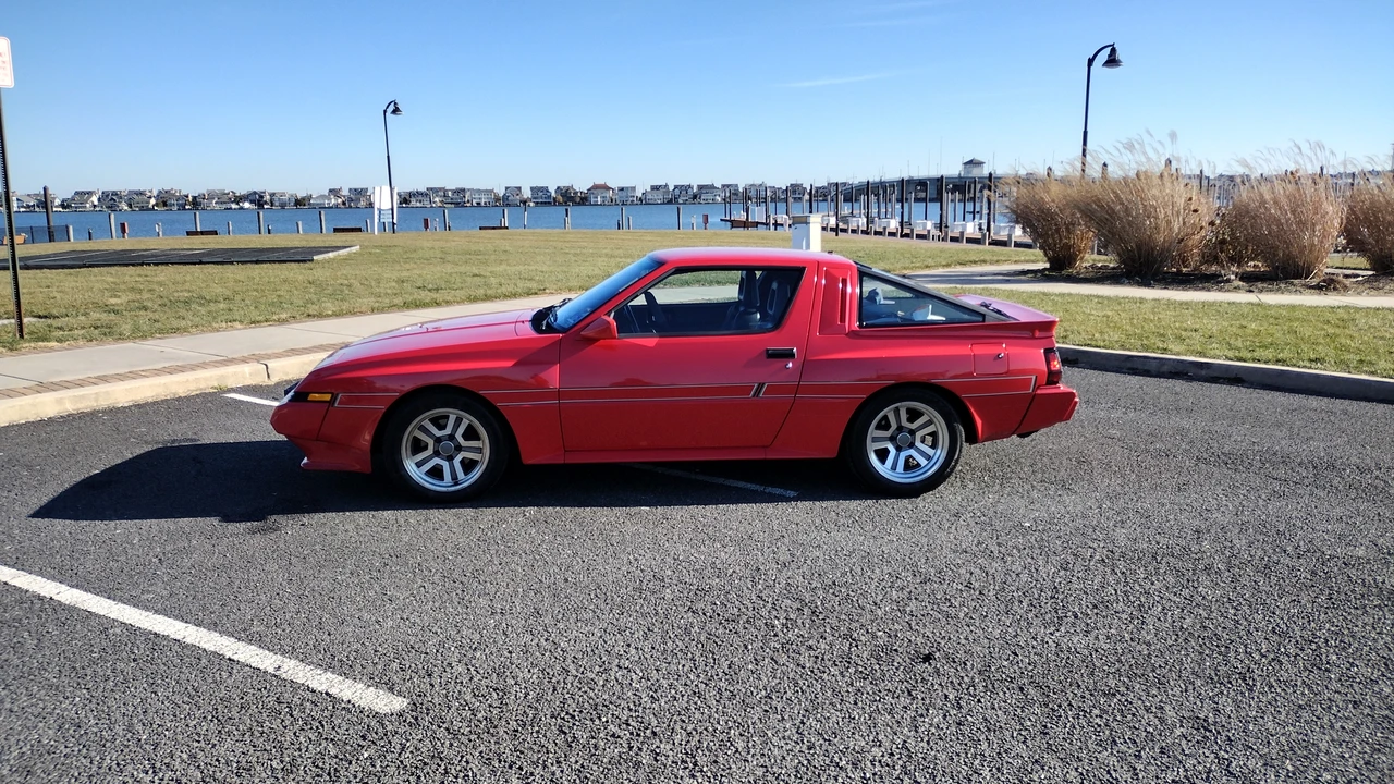 1988 Mitsubishi Starion - Image 2 of 29