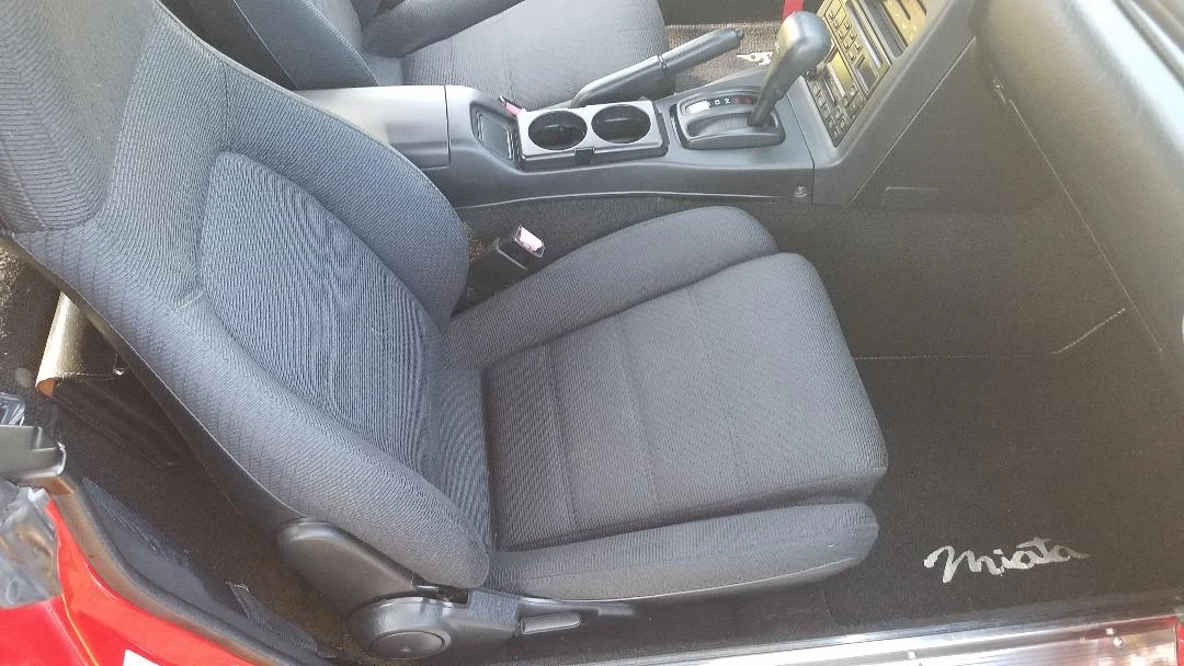 1990 Mazda NA MX-5 Miata - Image 19 of 31