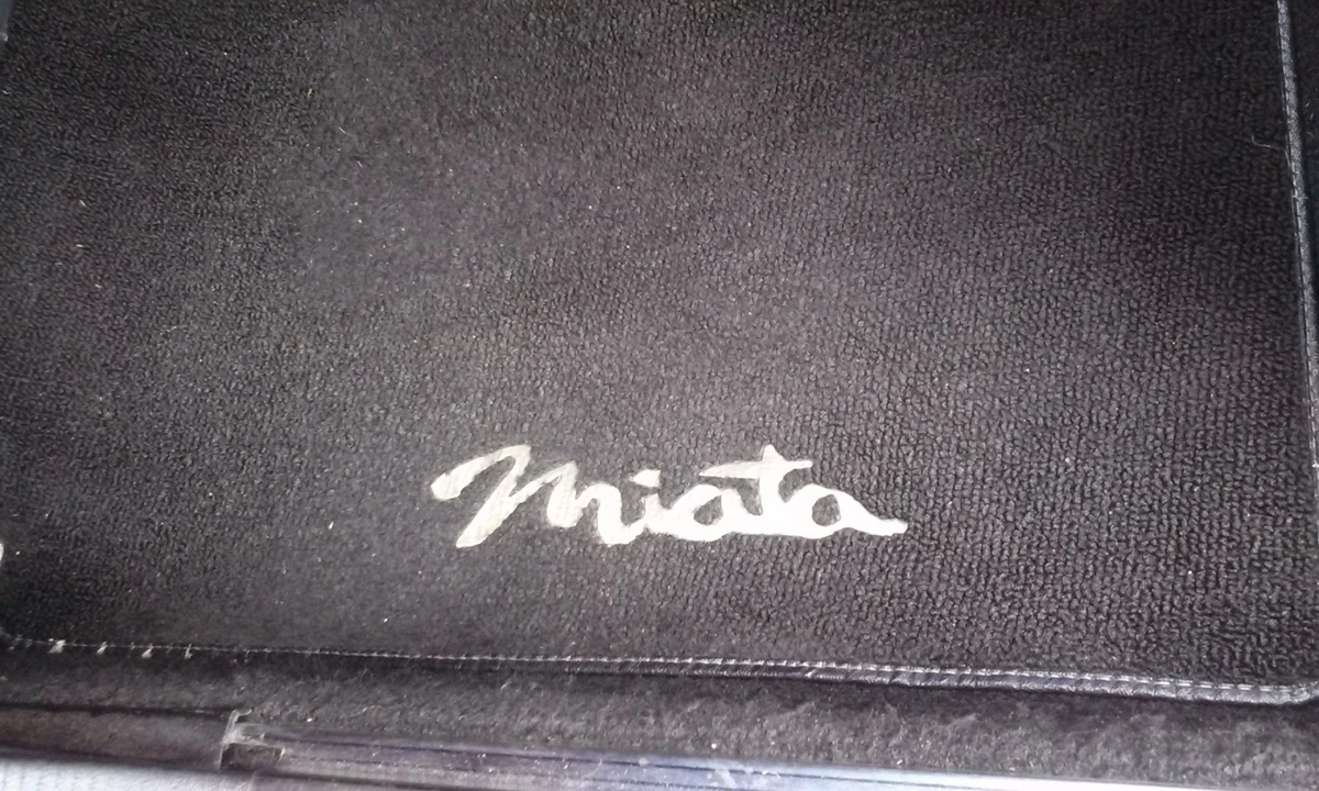1990 Mazda NA MX-5 Miata - Image 28 of 31