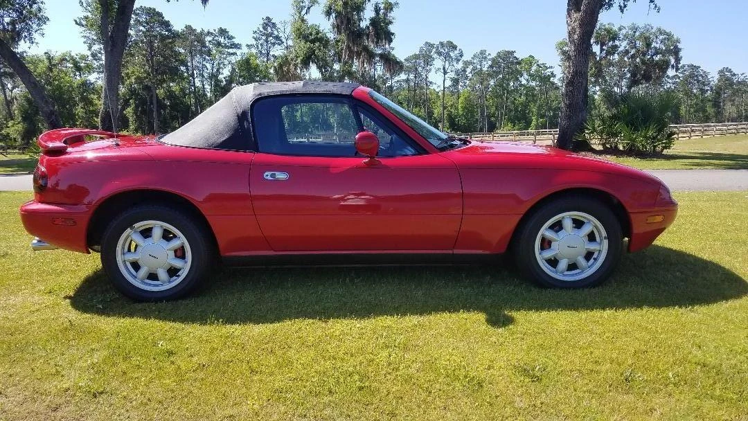 1990 Mazda NA MX-5 Miata - Image 2 of 31