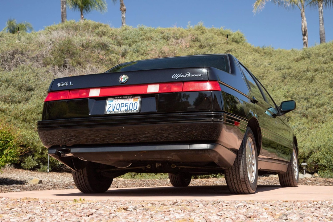 1991 Alfa Romeo 164 - Image 17 of 31