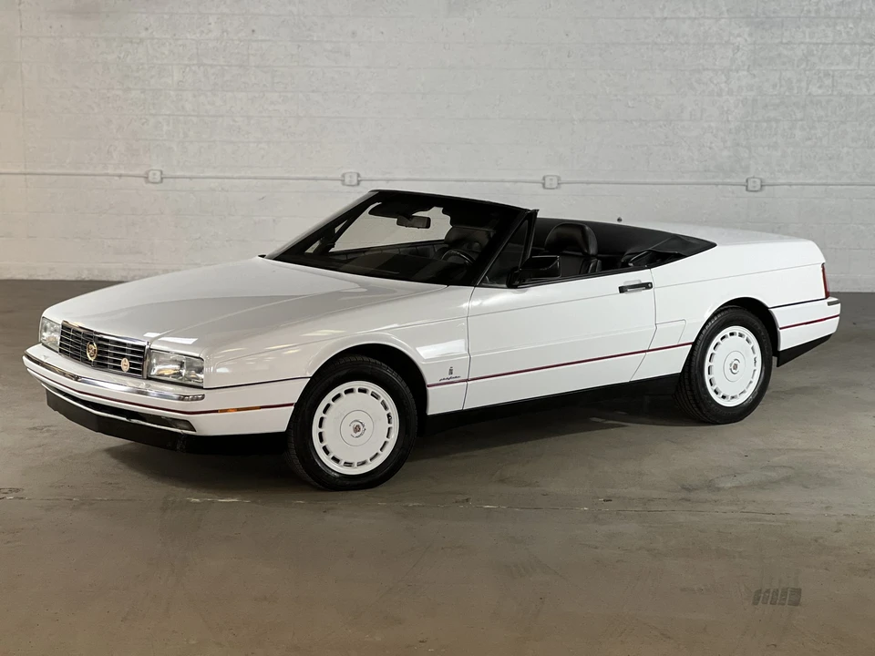 1991 Cadillac Allante - Image 4 of 31