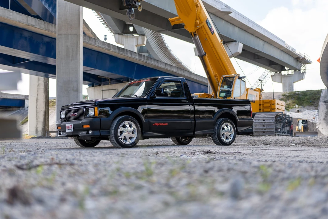 1991 GMC Syclone - Image 30 of 31
