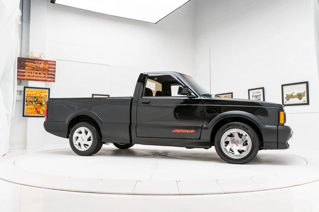 1991 GMC Syclone - Image 20 of 31