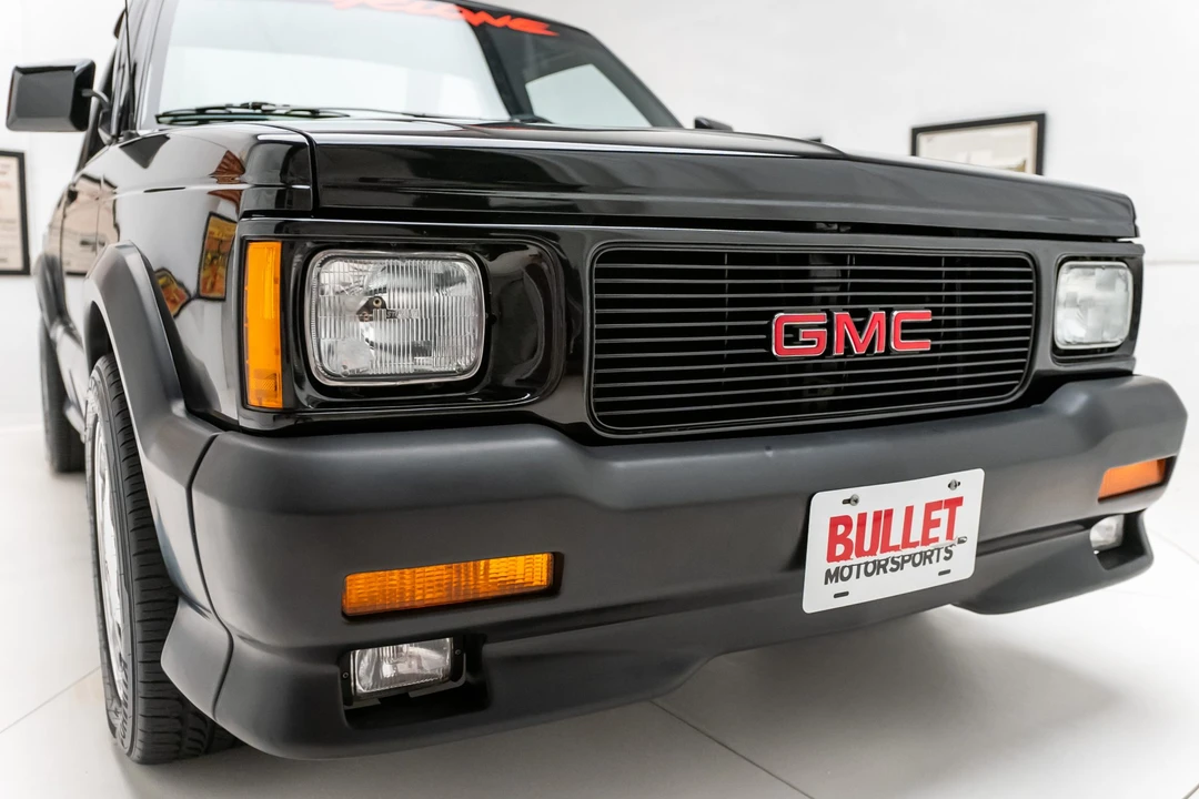 1991 GMC Syclone - Image 27 of 31