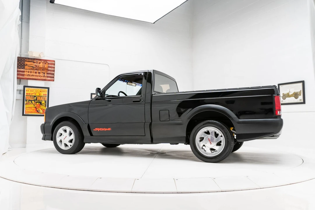 1991 GMC Syclone - Image 10 of 31