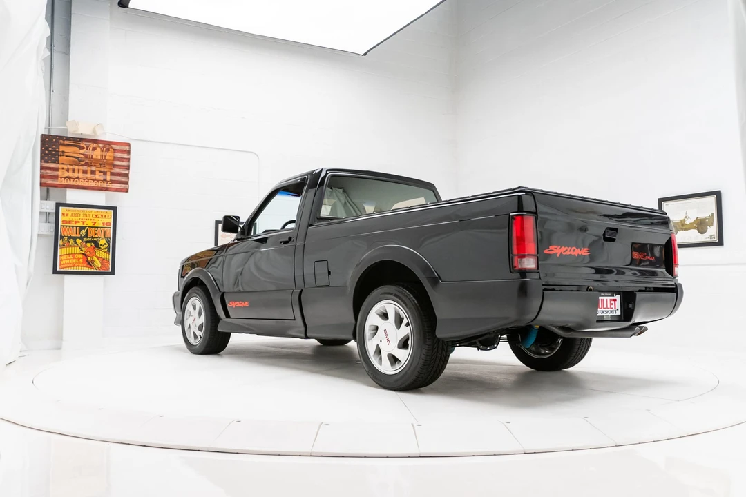 1991 GMC Syclone - Image 11 of 31