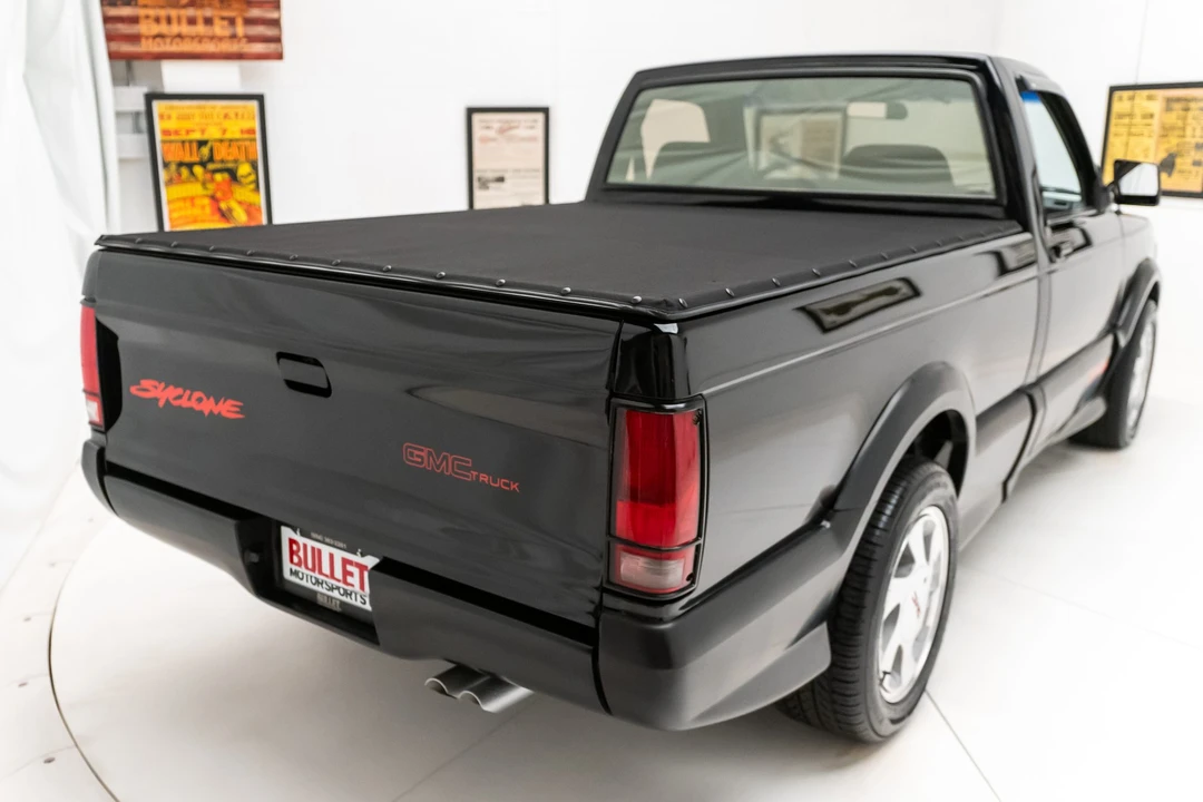 1991 GMC Syclone - Image 26 of 31