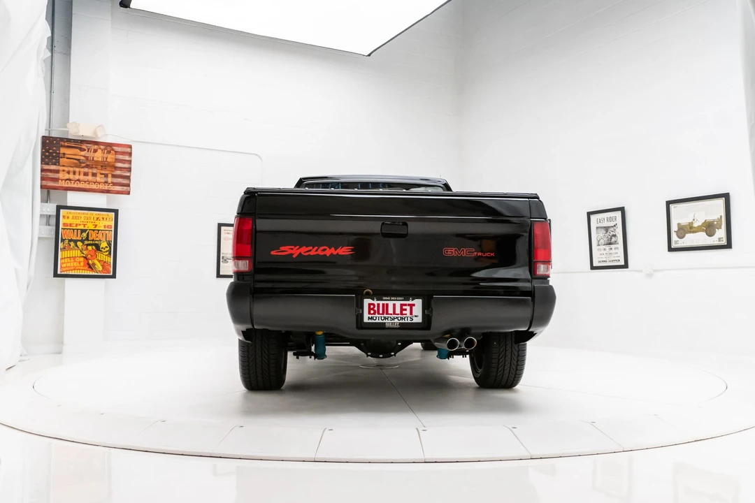 1991 GMC Syclone - Image 13 of 31