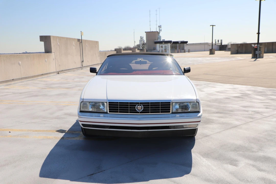 1992 Cadillac Allante - Image 7 of 31