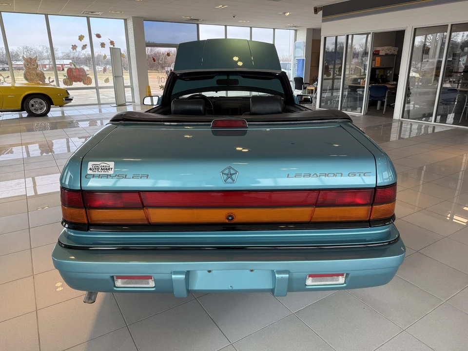 1992 Chrysler LeBaron - Image 20 of 31