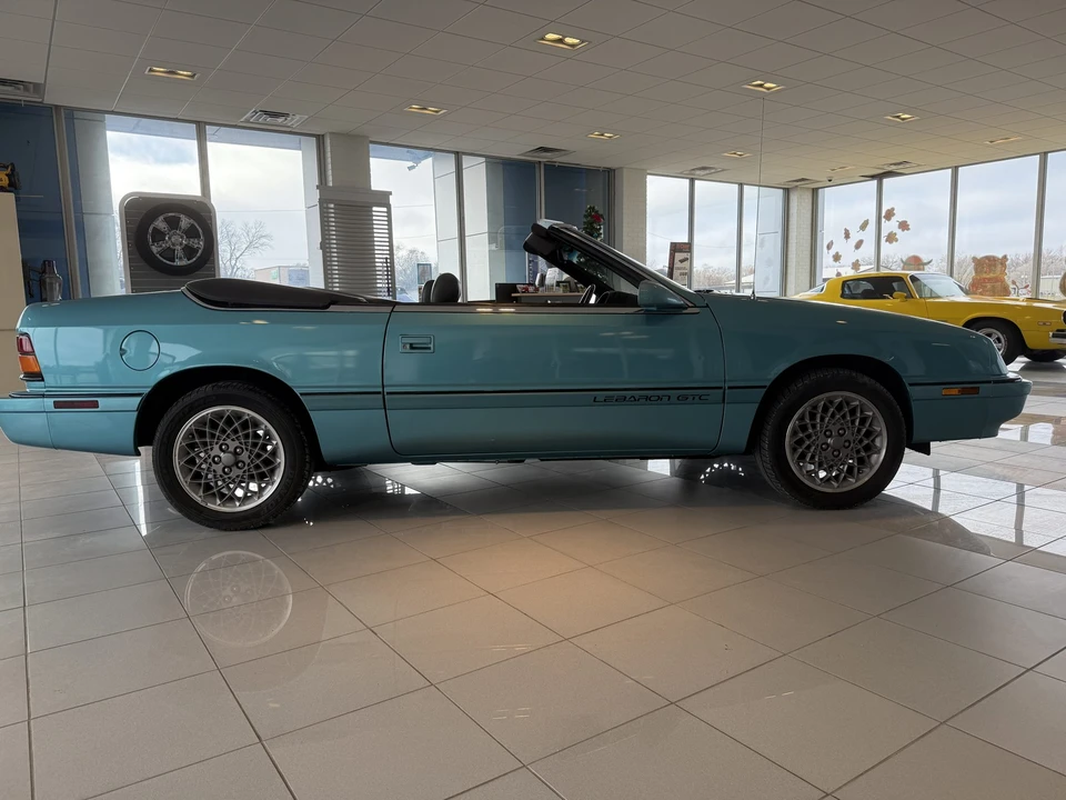 1992 Chrysler LeBaron - Image 9 of 31
