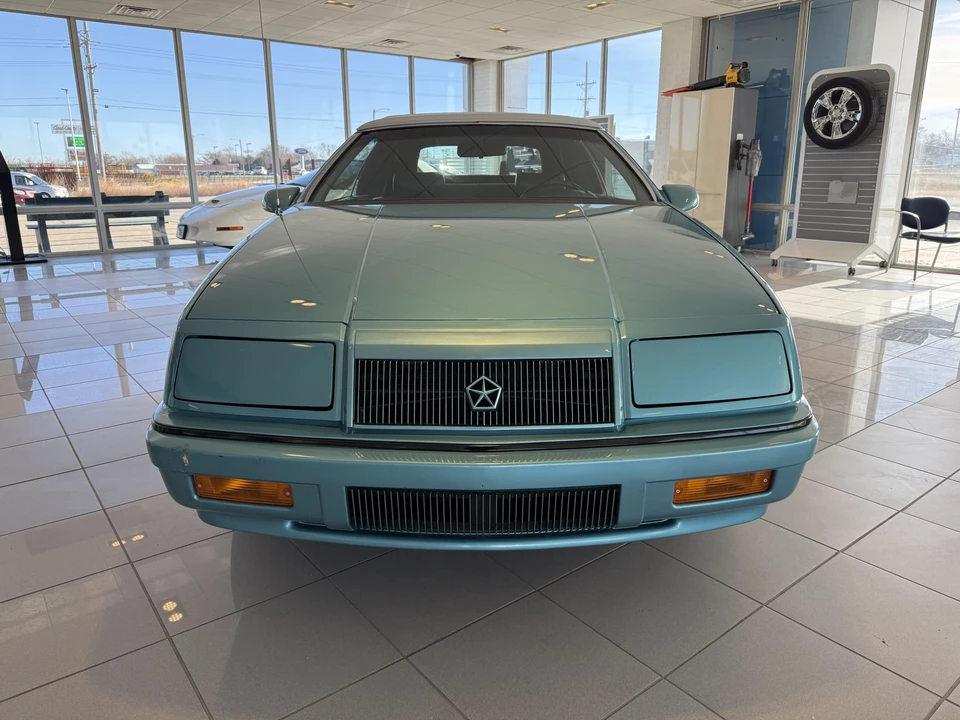 1992 Chrysler LeBaron - Image 11 of 31