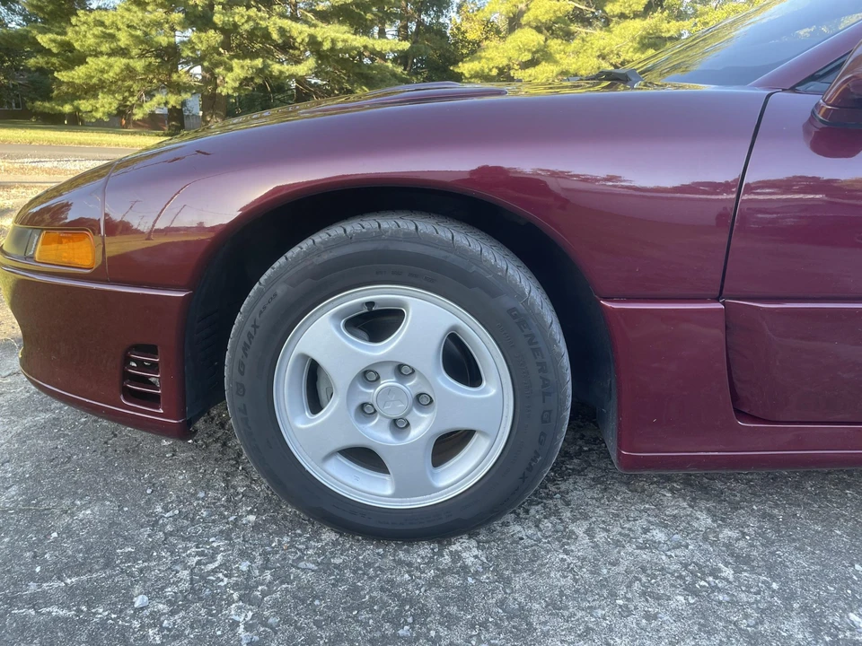 1992 Mitsubishi 3000GT Series 1 - Image 19 of 31