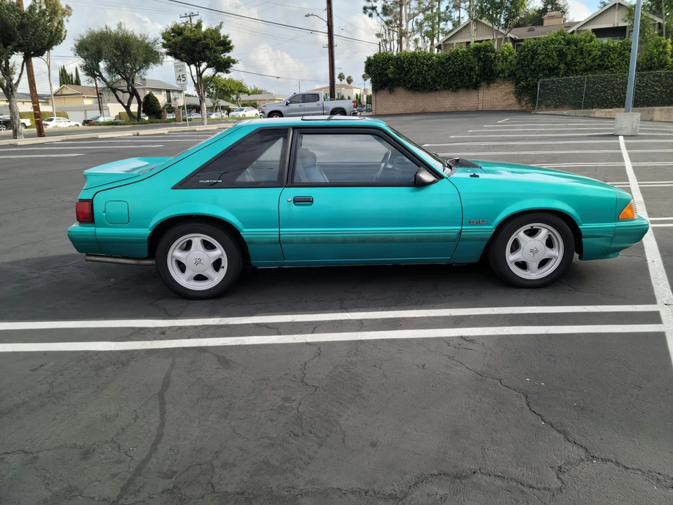 1993 Ford Mustang 3rd Gen - Image 7 of 31