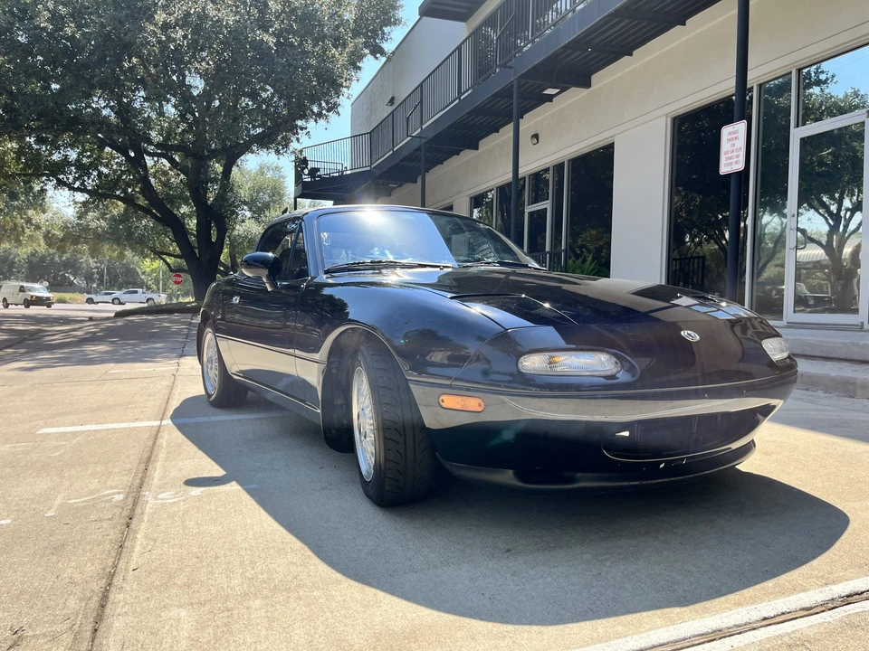 1993 Mazda NA MX-5 Miata - Image 8 of 31